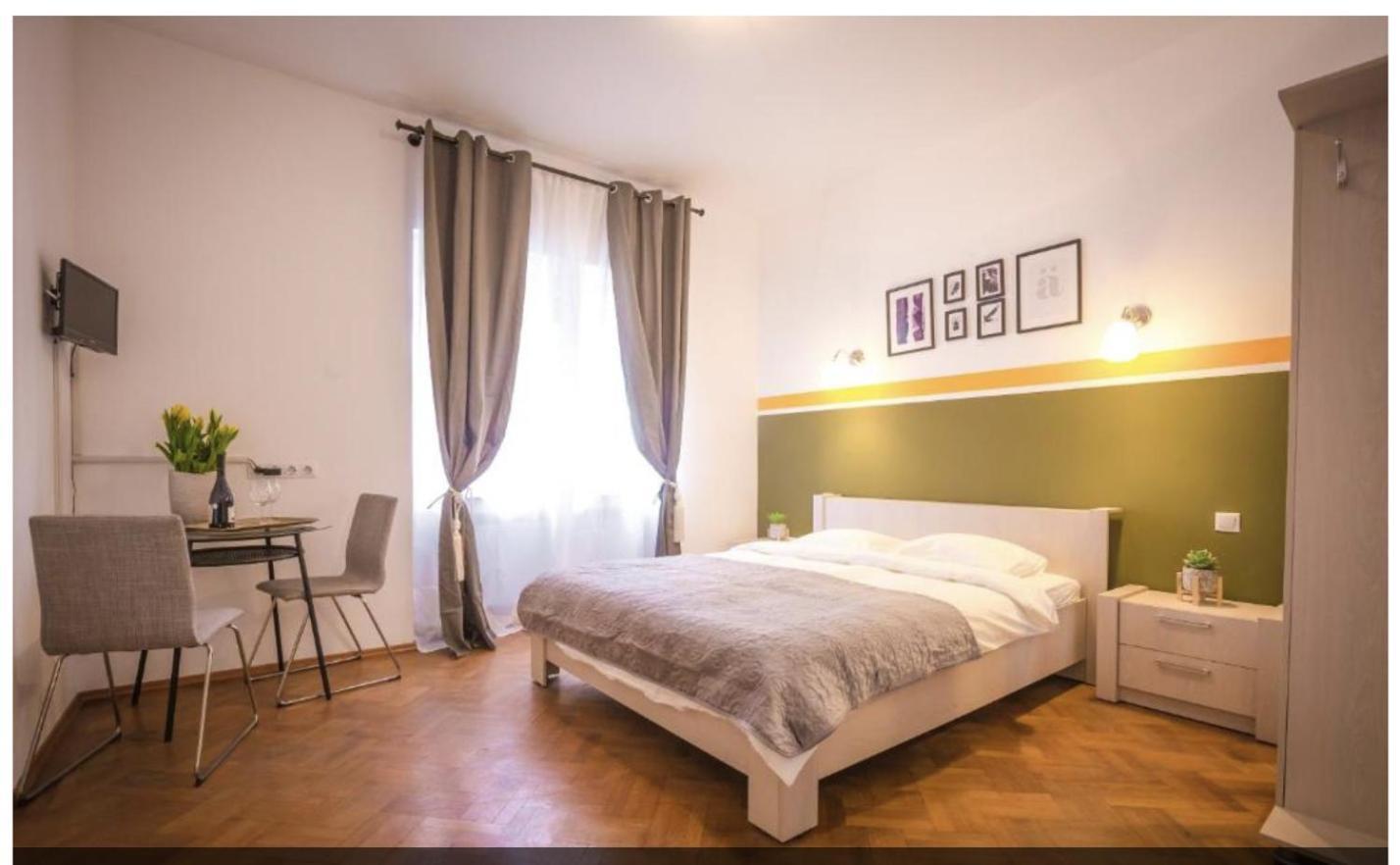 Apartament Color Nicolae Tonitza 11 *